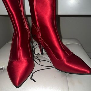 Red mini heel boots